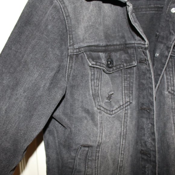 Distressed Jean Jacket - Picture 4 of 5